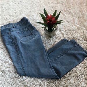LEE’S Comfort waistband Jeans!!
